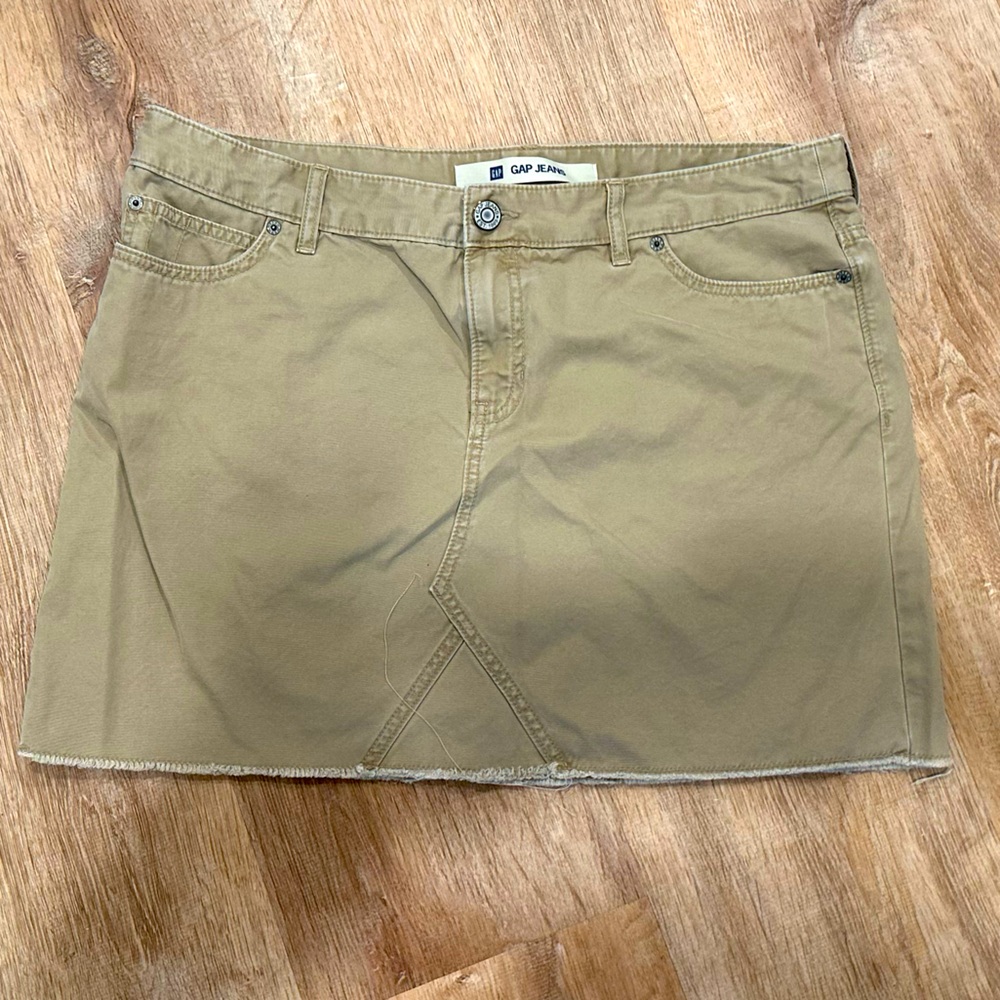 Cute gap skirt